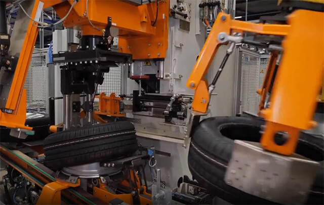 汽車輪胎輪轂裝配生產(chǎn)線