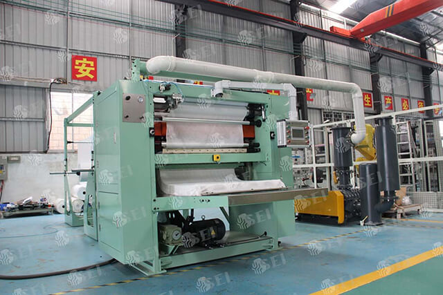 做衛(wèi)生紙的機器