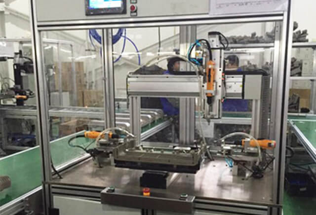 自動鎖螺絲設(shè)備廠家