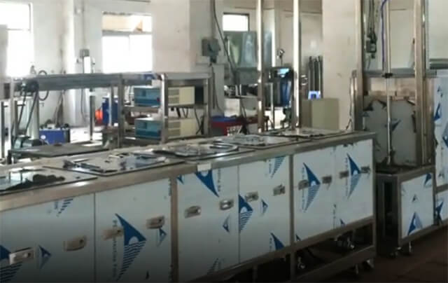 汽車變速箱超聲波清洗機(jī)