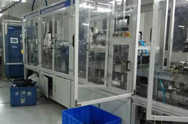 汽車車燈燈罩涂膠機