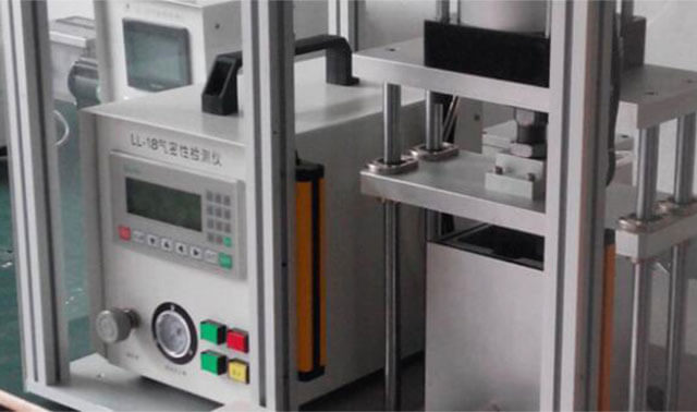 發(fā)動(dòng)機(jī)氣密性檢測(cè)設(shè)備