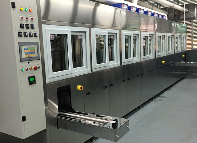 汽車部件超聲波清洗機(jī)