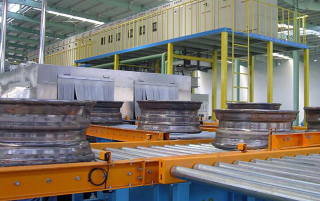 汽車輪轂噴淋除油清洗機(jī)