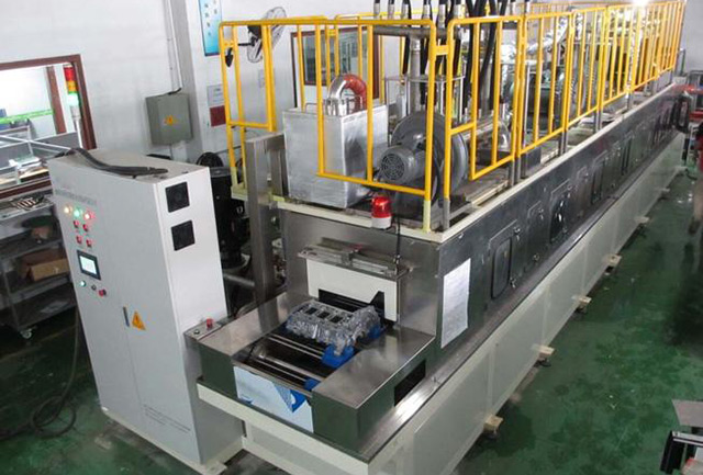 汽車零部件清洗設備