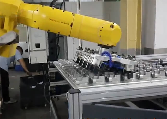 自動上下料機(jī)器人