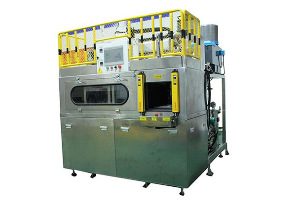 高壓旋轉(zhuǎn)噴淋清洗機(jī)