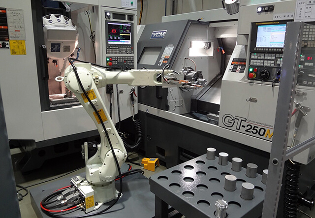 機(jī)械加工上下料機(jī)器人