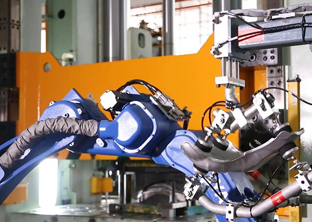 汽車配件沖壓自動上下料