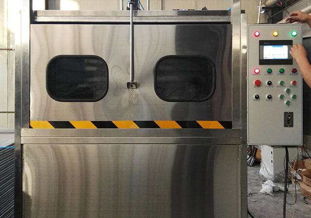 往復(fù)式旋轉(zhuǎn)噴淋清洗機(jī)