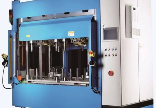 汽車頂棚包覆設(shè)備