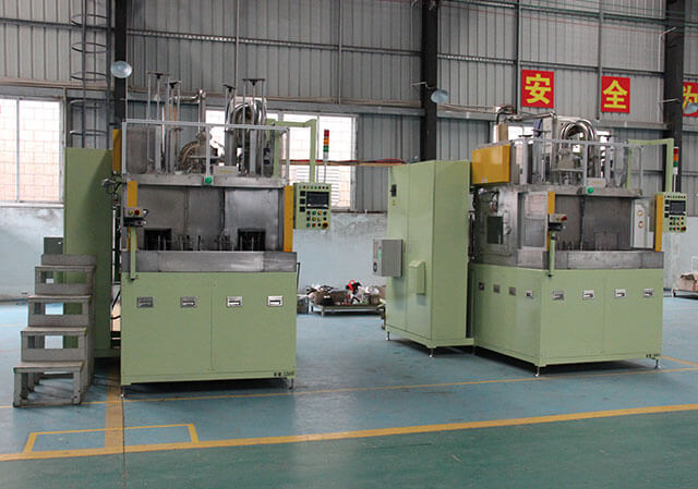 轉向節(jié)清洗機