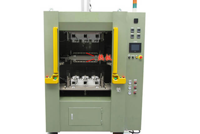 塑料油壺?zé)岚搴附訖C(jī)