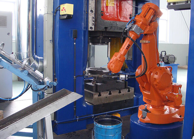 老沖床改自動化機(jī)械手沖壓上下料