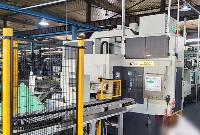 機加工自動化實現(xiàn)機床自動上下料