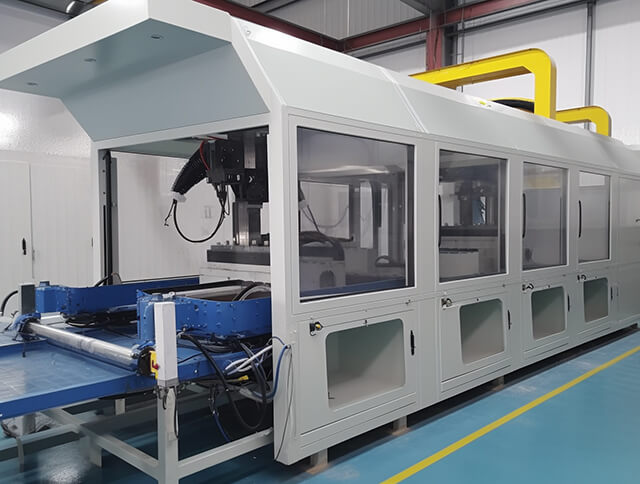 汽車腳墊包邊機(jī)器